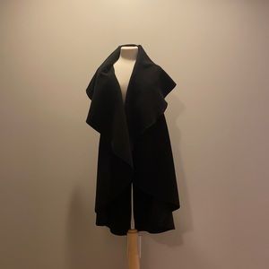 Black poncho. One size.